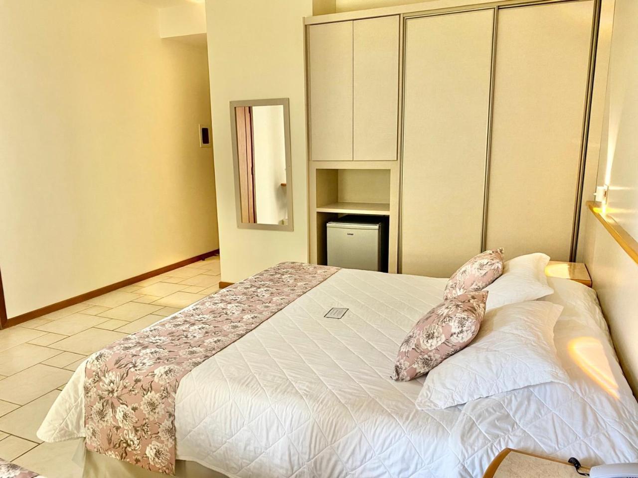 Morada Do Mar Hotel 봄비나스 외부 사진